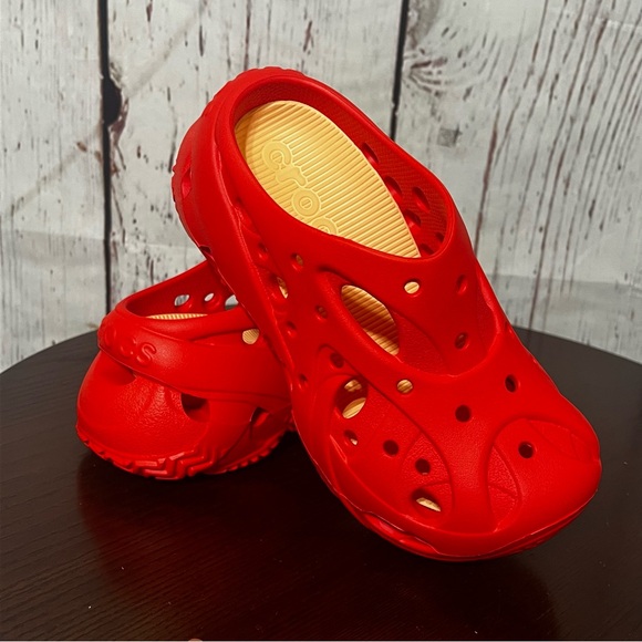 CROCS CAGED CLOG Red platform Clogs in size 7 - Picture 5 of 16